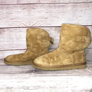 UGG Chestnut Remora Buckle Short Boots Size 6 thumbnail 4