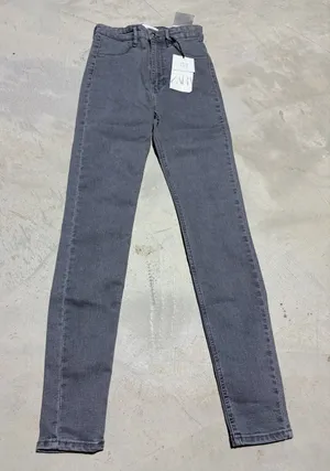 Zara NWT super elastic Gray High-Rise Jeans 2 thumbnail 1