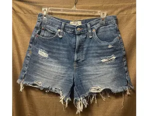 We The Free Button Fly Denim Distressed Shorts Womans Size 28 thumbnail 1