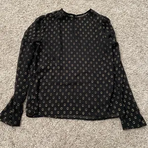 Women’s small blouse thumbnail 2