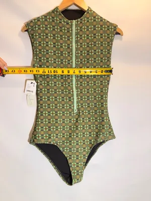 NWT Seea Regina Multicolor Zip Front High Neck One Piece Surf Suit Size L thumbnail 5