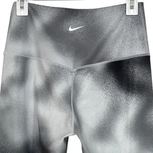 Nike Dri Fit High Waist Full Length Leggings Size Medium thumbnail 9