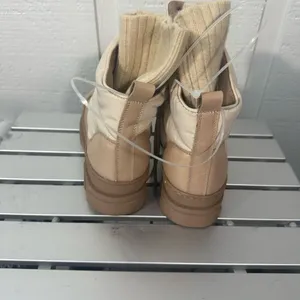 Sam Edelman Tabitha Puffer Lace Up Boot Size 9.5 NWOT thumbnail 9