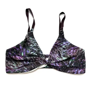 Gymshark M Printed Twist Front Bralette thumbnail 1