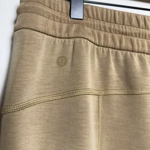 Lululemon Women Pants 14 Tan Softstreme Relaxed High Rise Drawcord Trousers thumbnail 3