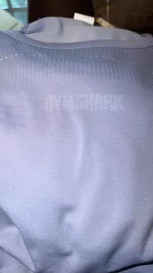 Gymshark Crop Long Sleeve thumbnail 3