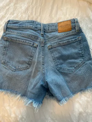 Hollister Shorts thumbnail 2