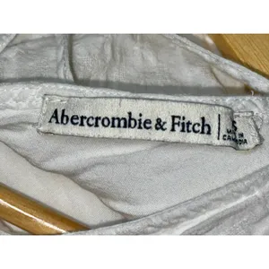 Abercrombie & Fitch White Sheer V-Neck Cap Sleeve Tie Back Peplum Blouse Size XS thumbnail 3