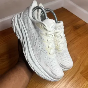 Hoka Clifton 8 “White” 1119394WWH Size 9W NO BOX thumbnail 16
