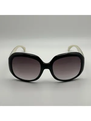 Steve Madden Oversized Black Square Sunglasses with Cream Temples thumbnail 4