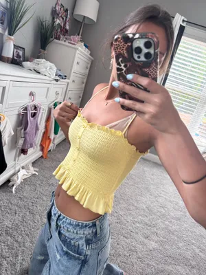 PacSun Yellow Crop top thumbnail 4