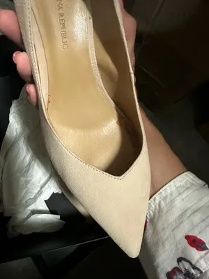 Banana Republic Blush Suede Pointed-Toe Pumps 8.5 thumbnail 3