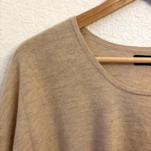 Naadam Cashmere Scoop Neck Sweater Women S Relaxed Slouchy Lightweight Oatmeal thumbnail 3