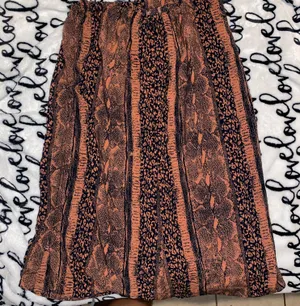 Skirt Size L thumbnail 1