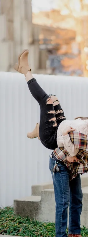 American Eagle Curvy Jeans  thumbnail 2