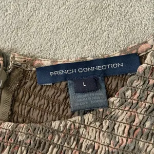 French Connection Smocked Mini Dress Ruched Sleeve‎ Size L Cottage Erika Drape thumbnail 4