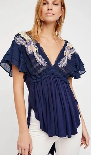 Free People Fiesta Embroidered Navy Top Tuni Sz M thumbnail 1