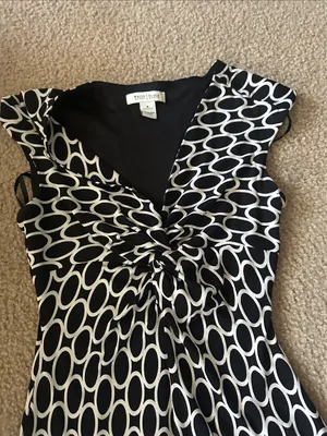White House Black Market Black and White Oval-Print Midi Dress thumbnail 2