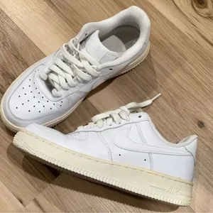 Nike Air Force 1’s Sneakers Athletic White Women’s 7 thumbnail 1