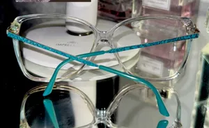 Gucci Eyeglasses thumbnail 2