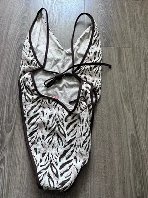 Free People Free-Est Amber Printed‎ One Piece Swimsuit New XL thumbnail 8