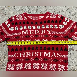 PULL & BEAR Christmas Sweater Size Large women’s Medium Men’s Mex (38) thumbnail 6