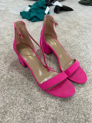 Heels Pink Size 10 thumbnail 2