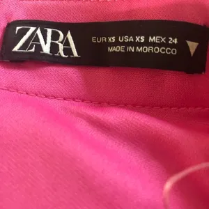 Zara Pink Floral Print Ruffle Mini Skirt Sz. XS Spring Summer Hottie thumbnail 4