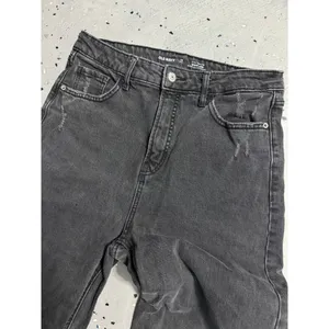 Old Navy Extra High Rise Wide Leg Distressed Black Jeans Women’s Size 10 Tall thumbnail 3