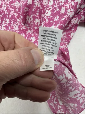 Womans Lauren Conrad Pullover Puffy Short Sleeve Blouse XL Pink Floral thumbnail 4