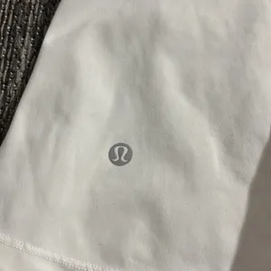 Lululemon Sleek Essentials Full Zip Jacket Running Size 4 thumbnail 7