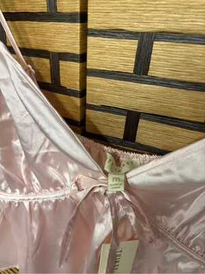 Thirty thirty pink satin cami size medium thumbnail 4