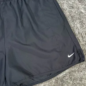 Nike Shorts Women’s Size M Black thumbnail 2