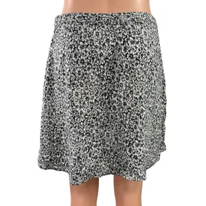 Kimchi Blue Black White Floral Mid Waist Zip Flare A Line Mini Skirt Size M thumbnail 3