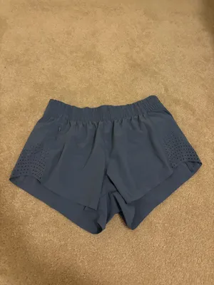 Athleta Hustle 3" Shorts thumbnail 10