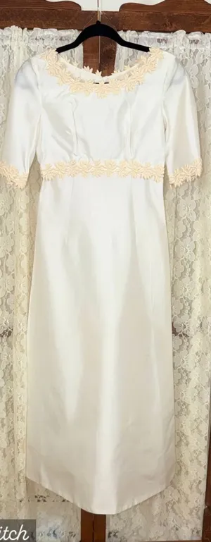 Gorgeous Vintage 1960s Silk Taffeta Sheath Wedding Gown thumbnail 1