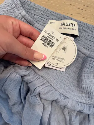 Gilly Hicks skirt thumbnail 2