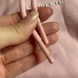 ALPHALETE Pink Hoodie Sweatshirt Pullover Drawstring Hood Pockets Size S thumbnail 3