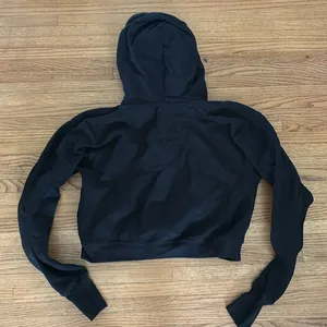 Les Tien Black Hoodie thumbnail 3