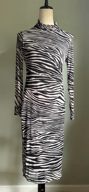 Nine West Zebra Print Mock Neck Ruched Long Sleeve Midi Dress Small Black y2k glam party thumbnail 1