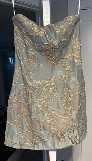 Bella Mia Prom Dress thumbnail 1