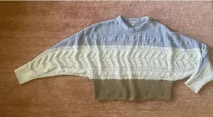 Derek Heart colorblock knit sweater blue cream brown size M thumbnail 1