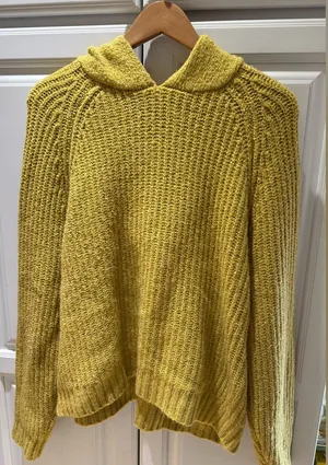 American Eagle Cozy Mustard Yellow Women's Sweater M thumbnail 1