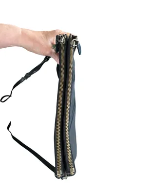 Coach Cross Body Crossbody Handbag Black Nylon Multiple Zip Up Compartment 11X7 thumbnail 5