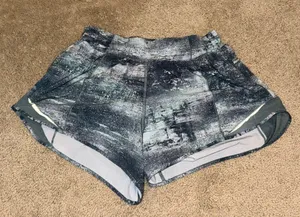 Lululemon Hotty Hot Shorts 4” thumbnail 1