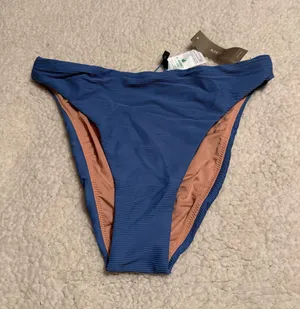 03S.- J.Crew Bikini Bottom  thumbnail 1
