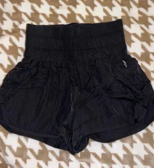 Shorts thumbnail 1