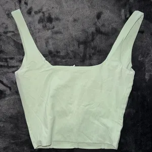 Princess Polly Leighton Top in Green Size 0 New with tag thumbnail 6