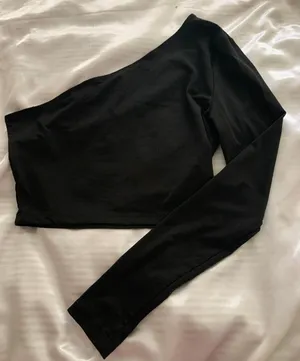 Black Off The Shoulder Crop Top thumbnail 1