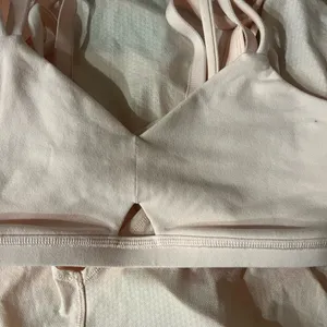 Lululemon Athletica Pink Asymmetrical Backless Tank Top thumbnail 9